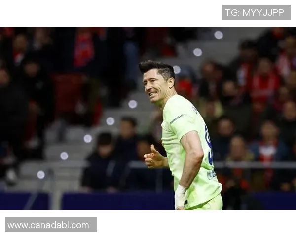 莱万在欧冠赛场的传奇表现与历史地位分析