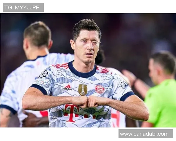 波鸿主帅施特普率队夺关键胜利,冲击联赛前列位置! 波鸿主帅施特普率队夺关键胜利,冲击联赛前列位置!