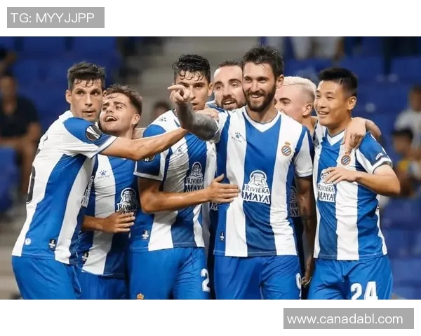 比达尔加盟皇家社会，球队强力中场再添一员猛将