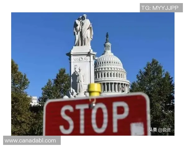 亚特兰大商业区陷入停摆危机,部分商家因疫情关闭大门 亚特兰大商业区陷入停摆危机,部分商家因疫情关闭大门