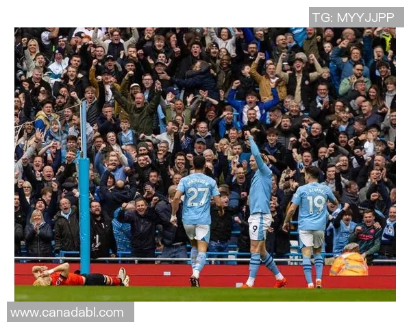 曼联在英超比赛中击败对手，继续保持卫冕霸主地位