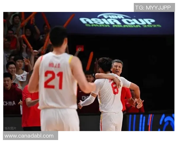 球迷热议球员交接擦出火花,为赛季精彩开幕喝彩!