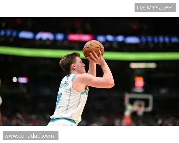 黄蜂不敌独行侠，波尔津吉斯砍下全场最高27分